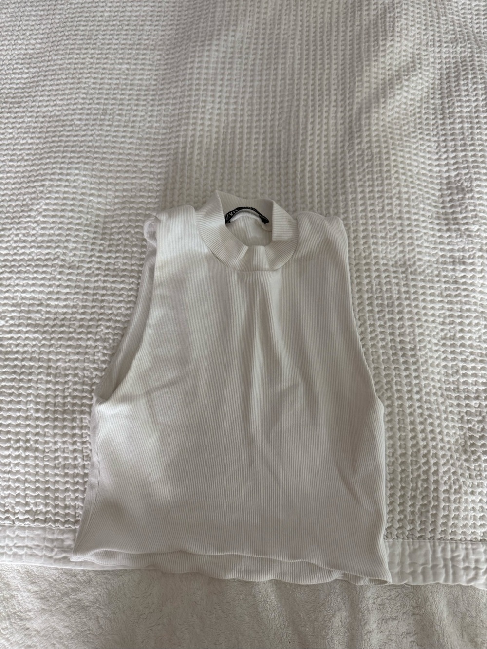 Zara White Ribbed Mock-Neck Sleeveless Tank